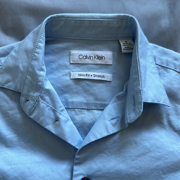 Calvin Klein shirt for kids - Picture 2 of 4
